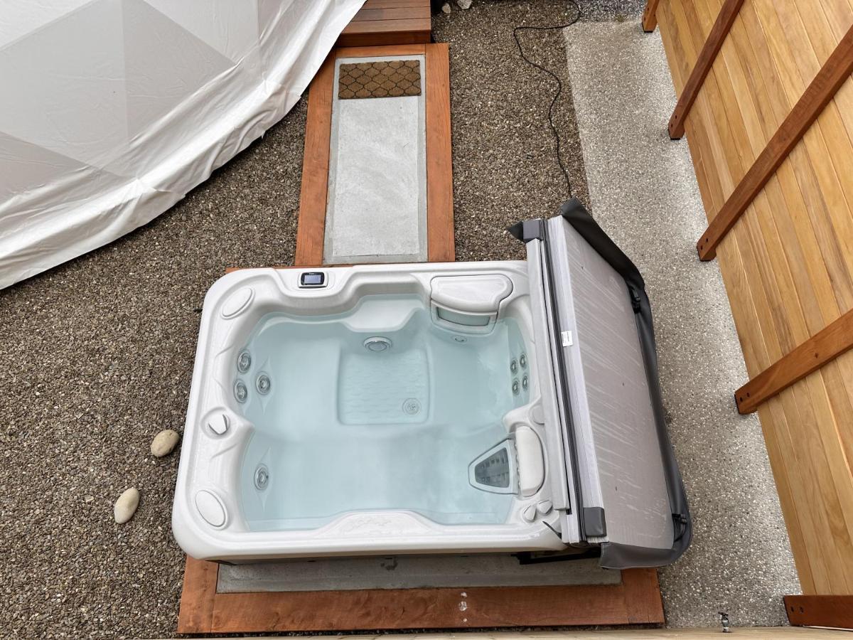 Glamping Dome - Pinot *